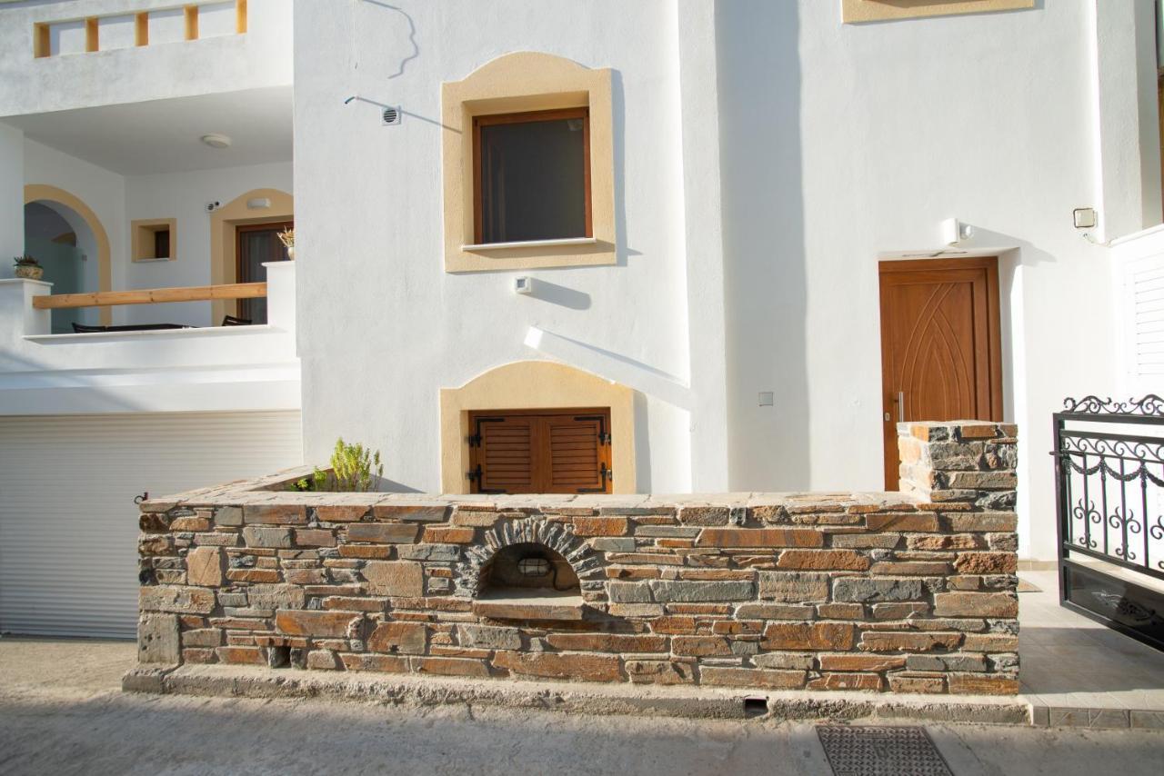 Studios Thiseas Naxos City Exterior photo