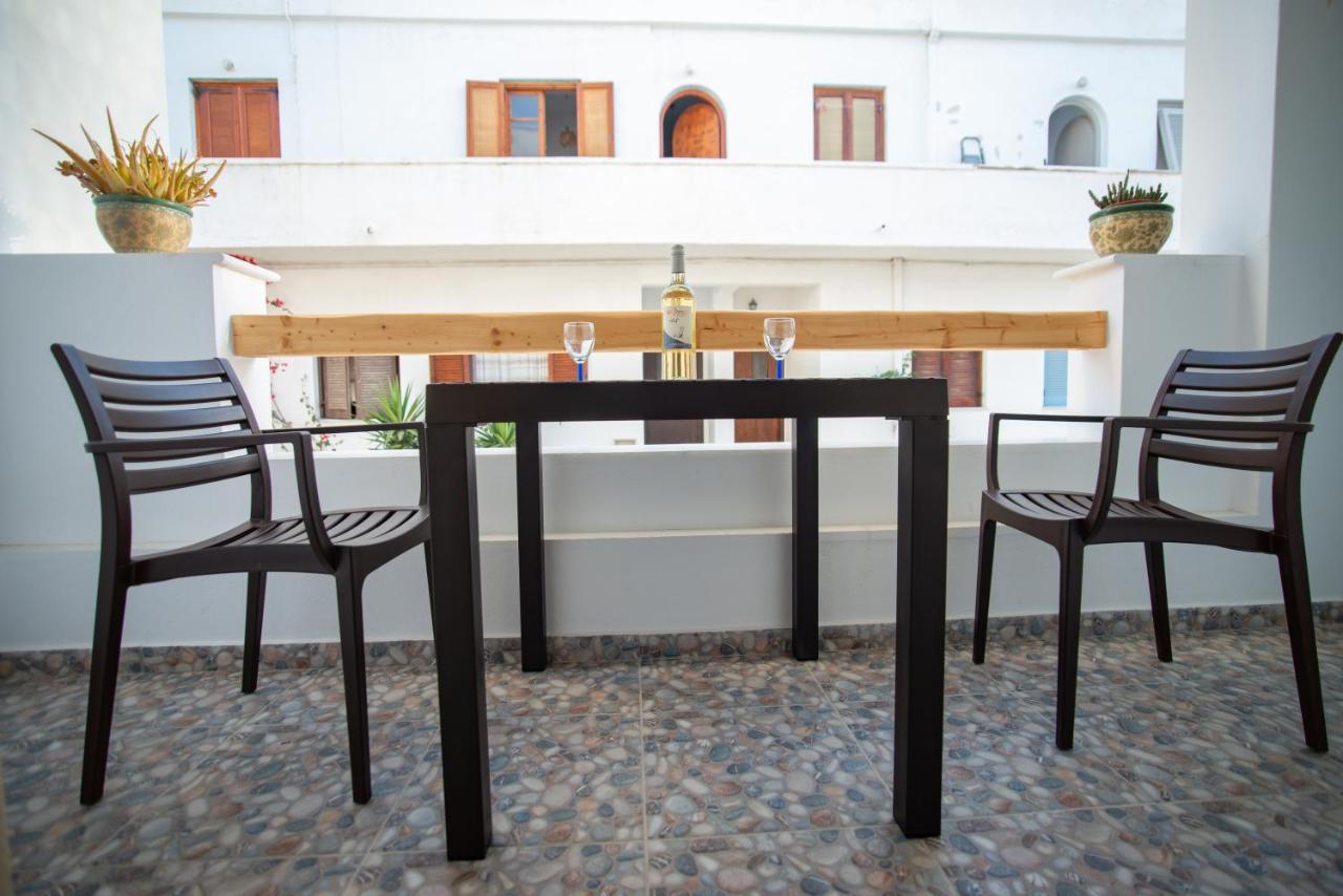 Studios Thiseas Naxos City Exterior photo